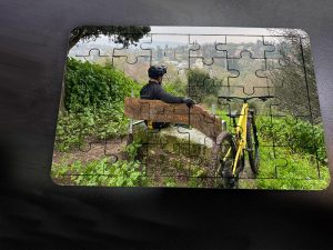 פאזל אישי עץ 30 חלקים עם מסגרת וחריטה אישית